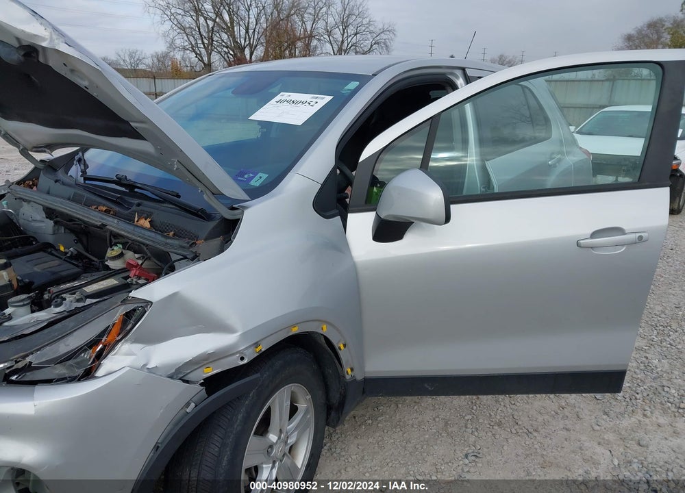 2020 CHEVROLET TRAX AWD LS VIN: KL7CJNSB2LB326586