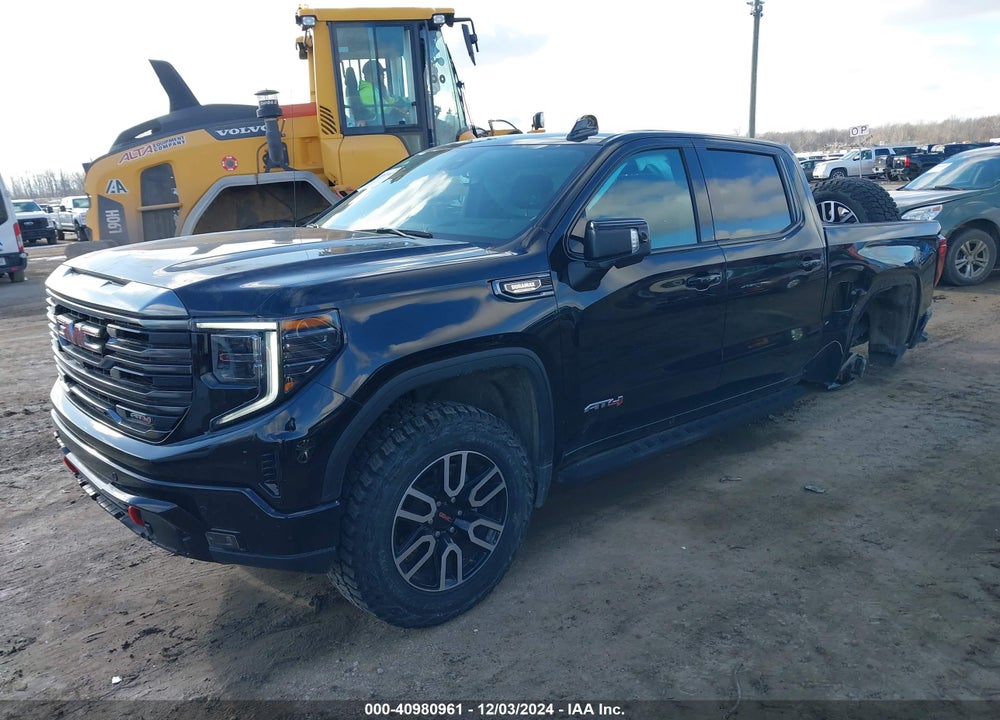 2023 GMC SIERRA 1500 4WD SHORT BOX AT4 VIN: 1GTUUEE83PZ154550