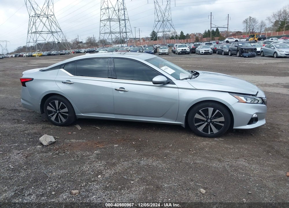 2022 NISSAN ALTIMA SL FWD VIN: 1N4BL4EV7NN413397