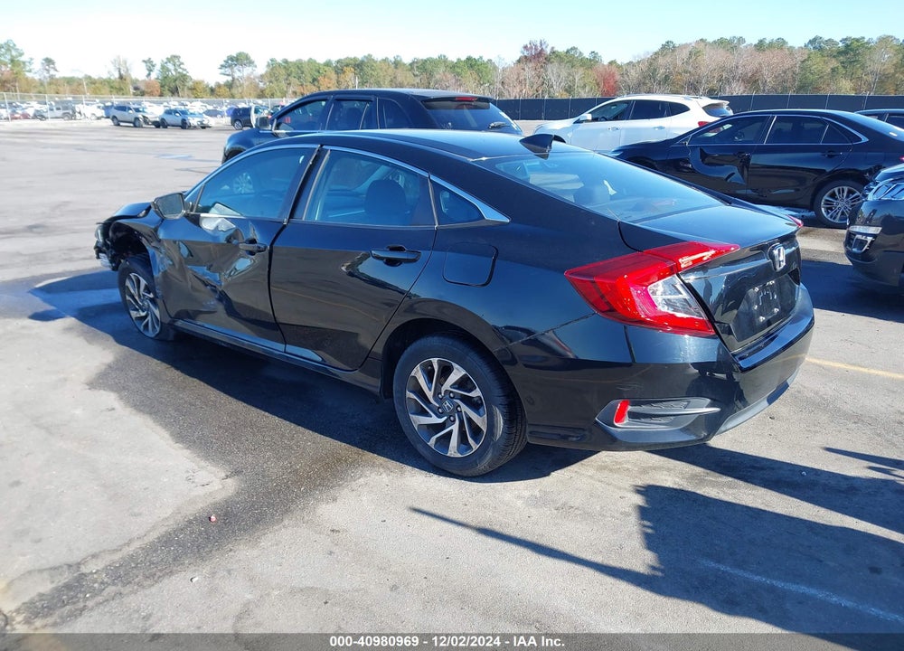 2017 HONDA CIVIC EX VIN: 19XFC2F77HE018077