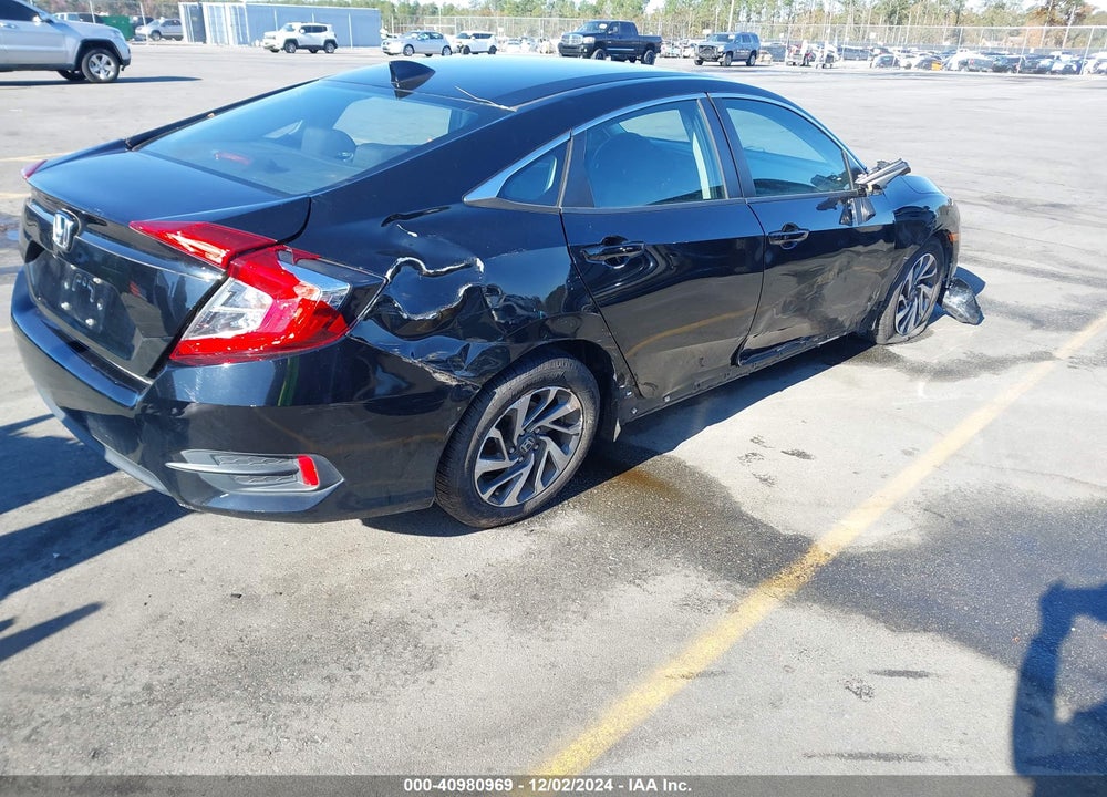 2017 HONDA CIVIC EX VIN: 19XFC2F77HE018077