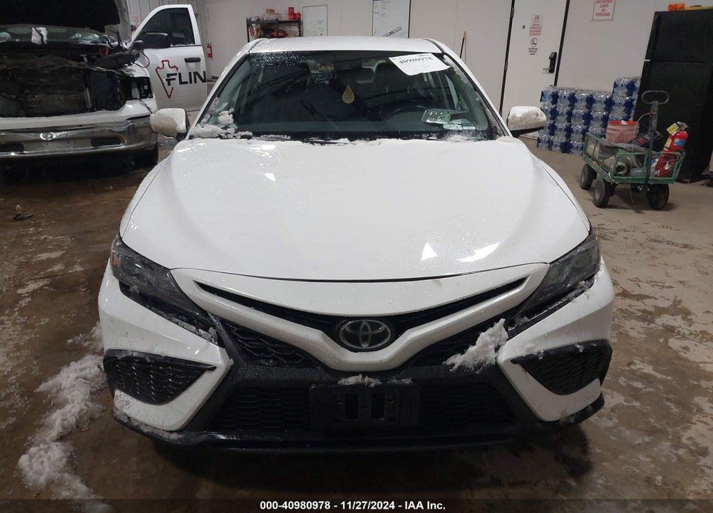 2021 TOYOTA CAMRY SE VIN: 4T1G11AK0MU587232