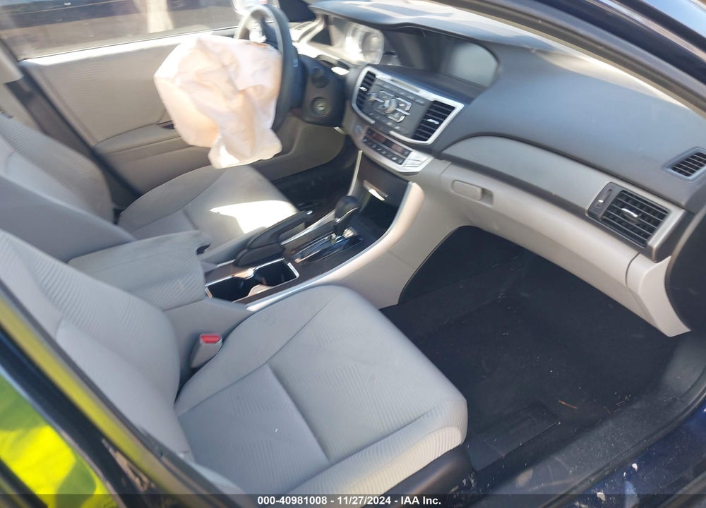 2014 HONDA ACCORD LX VIN: 1HGCR2F32EA153045