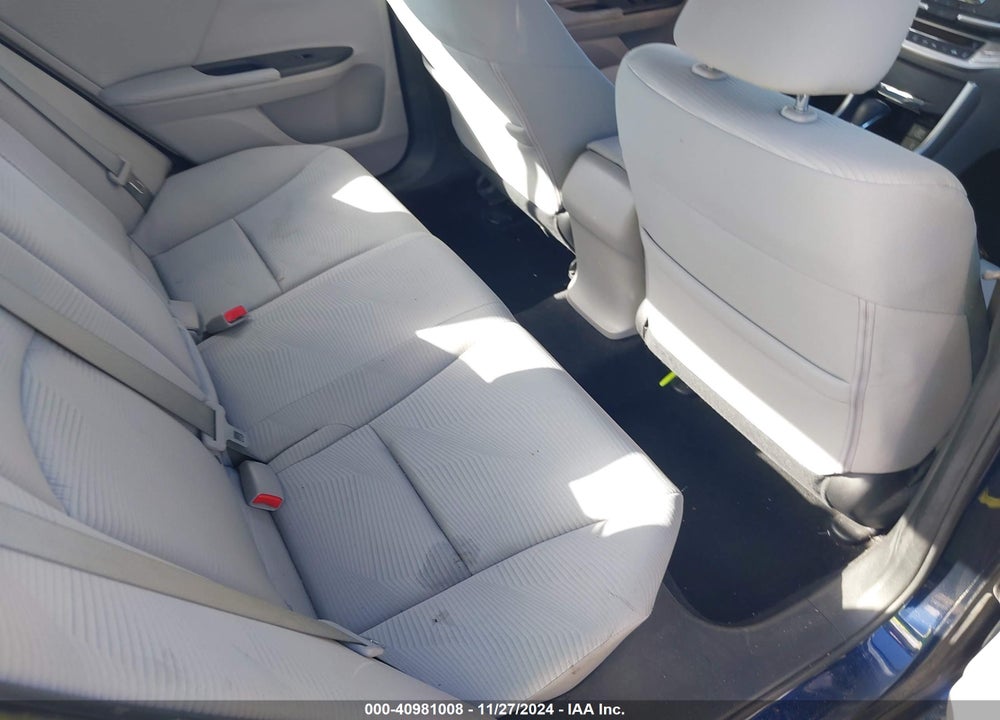 2014 HONDA ACCORD LX VIN: 1HGCR2F32EA153045
