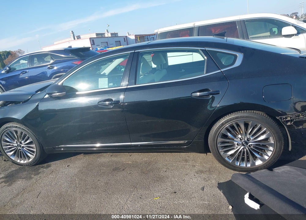 2017 KIA CADENZA LIMITED VIN: KNALC4J11H5066068