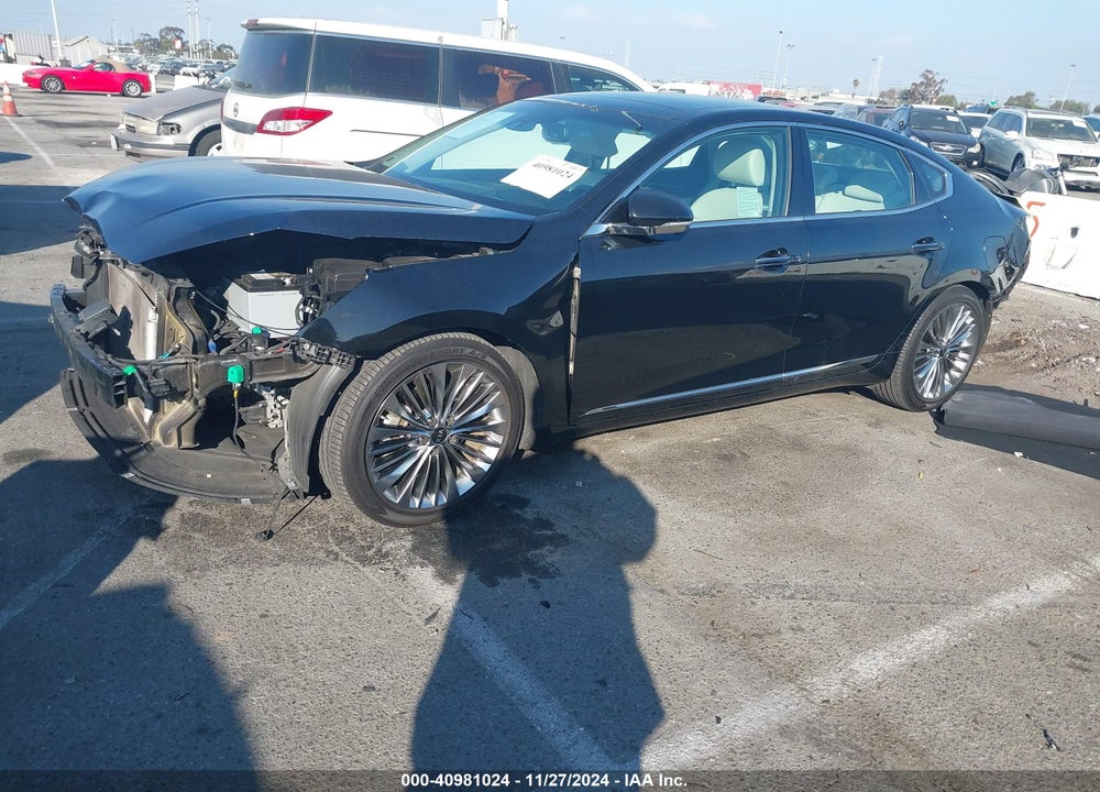 2017 KIA CADENZA LIMITED VIN: KNALC4J11H5066068