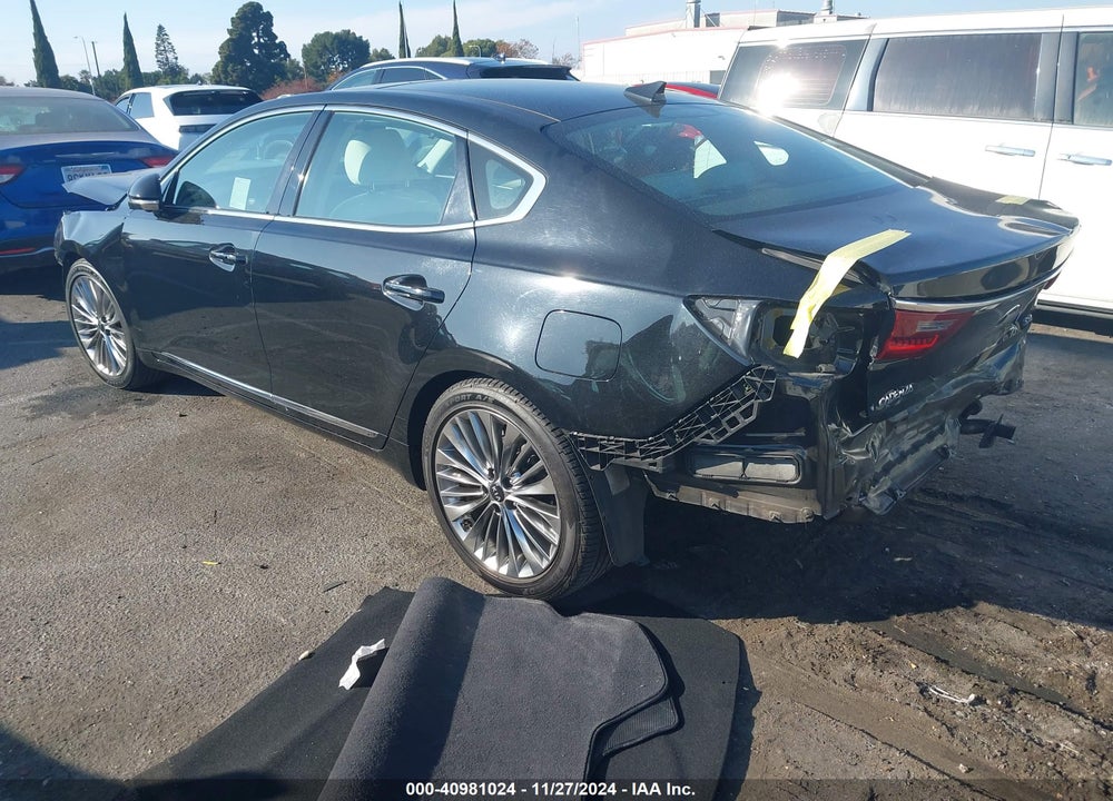 2017 KIA CADENZA LIMITED VIN: KNALC4J11H5066068