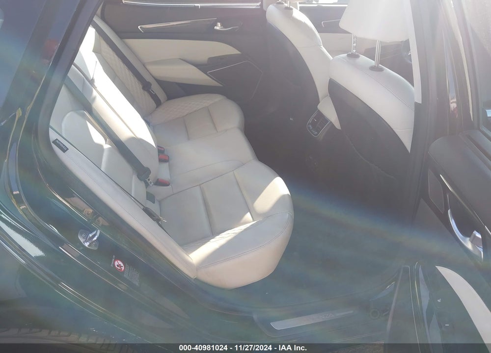 2017 KIA CADENZA LIMITED VIN: KNALC4J11H5066068