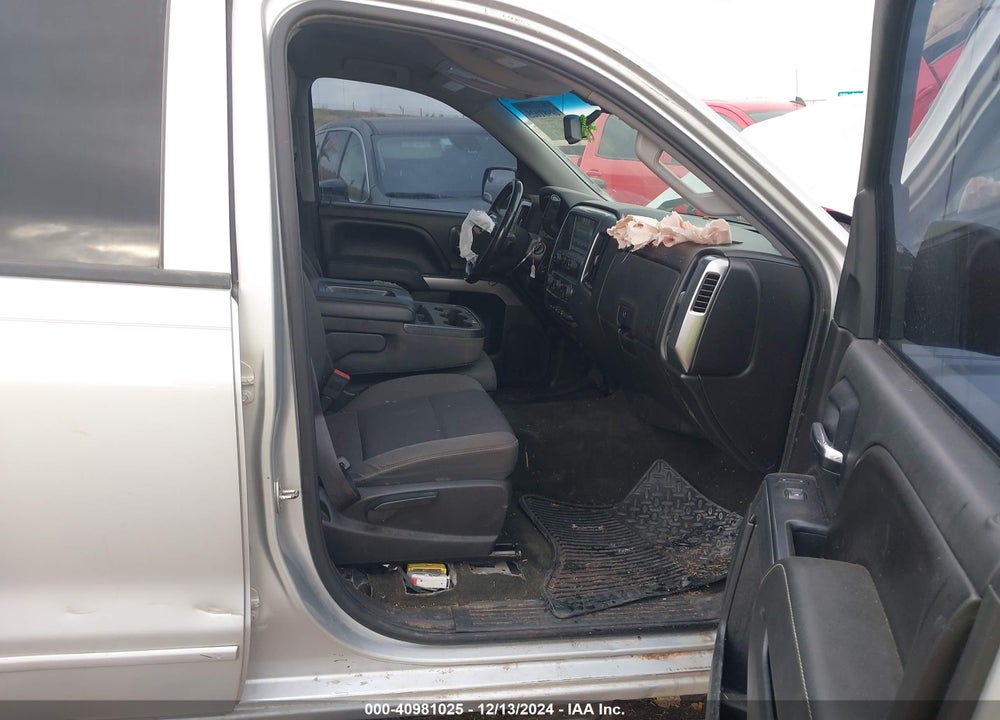 2015 CHEVROLET SILVERADO VIN: 3GCUKREC3FG123623