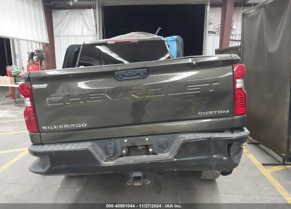 2023 CHEVROLET SILVERADO 2500HD 4WD STANDARD BED CUSTOM VIN: 1GC4YME72PF152957