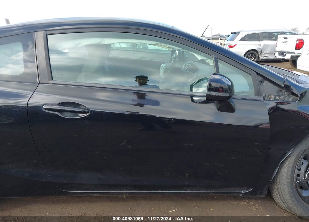 2013 HONDA CIVIC LX VIN: 2HGFG3B58DH525570