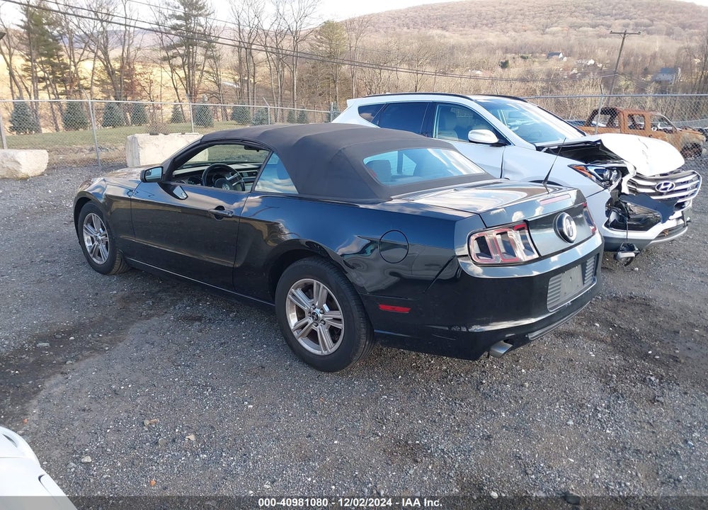 2013 FORD MUSTANG V6 VIN: 1ZVBP8EMXD5237048