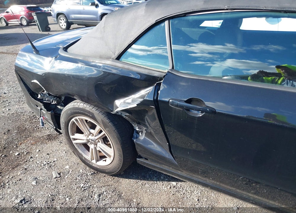 2013 FORD MUSTANG V6 VIN: 1ZVBP8EMXD5237048