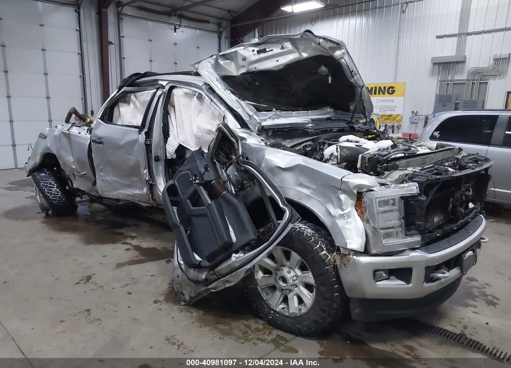2017 FORD F-250 PLATINUM VIN: 1FT7W2BT4HEC92587