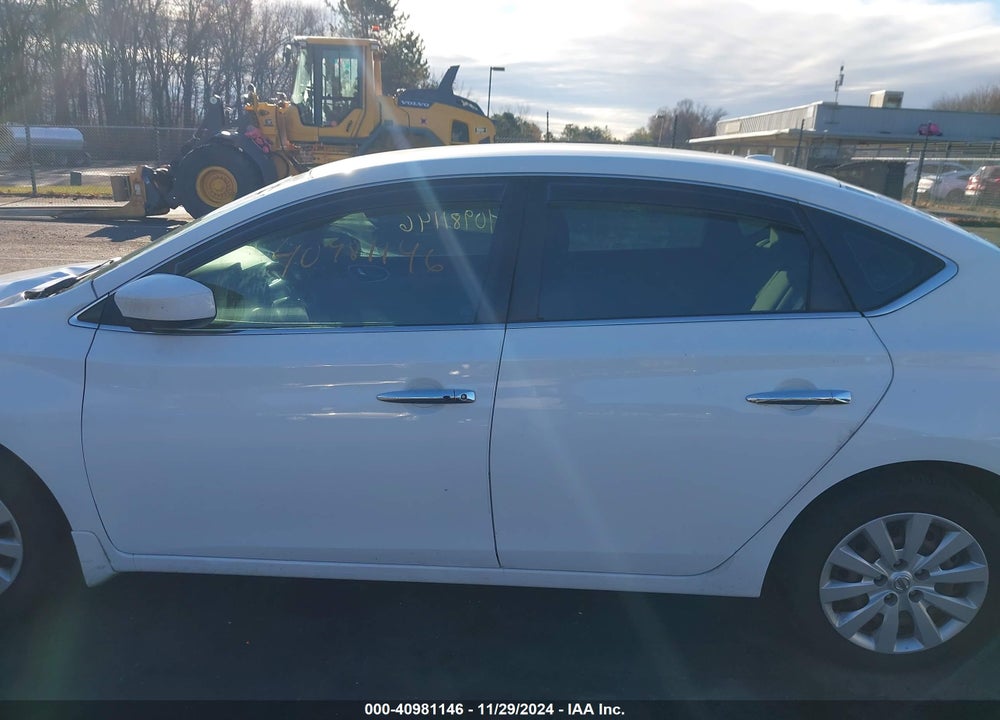 2017 NISSAN SENTRA SV VIN: 3N1AB7AP9HY229932