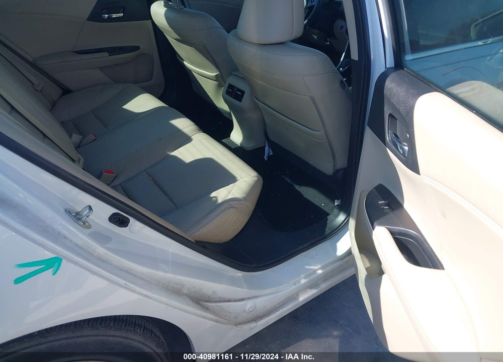 2017 HONDA ACCORD EX-L V6 VIN: 1HGCR3F8XHA006039