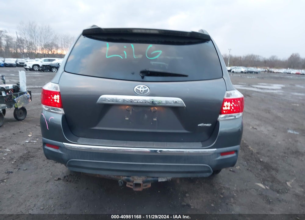 2013 TOYOTA HIGHLANDER SE V6 VIN: 5TDBK3EH5DS196877