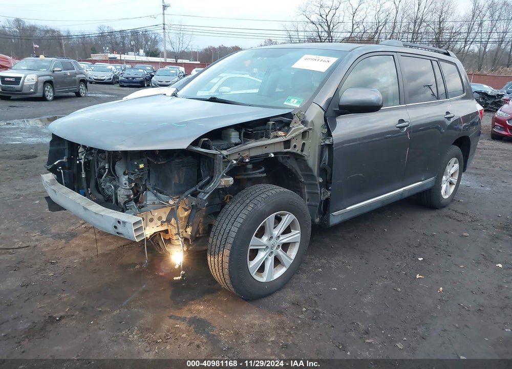 2013 TOYOTA HIGHLANDER SE V6 VIN: 5TDBK3EH5DS196877