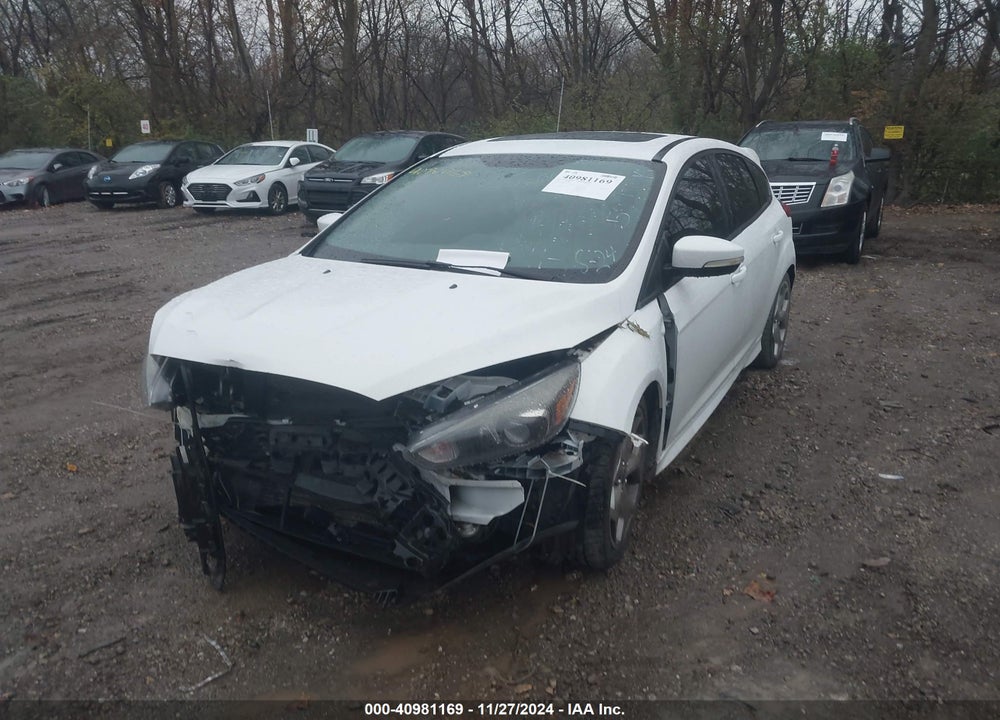 2015 FORD FOCUS ST VIN: 1FADP3L95FL285977