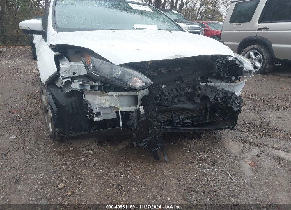 2015 FORD FOCUS ST VIN: 1FADP3L95FL285977