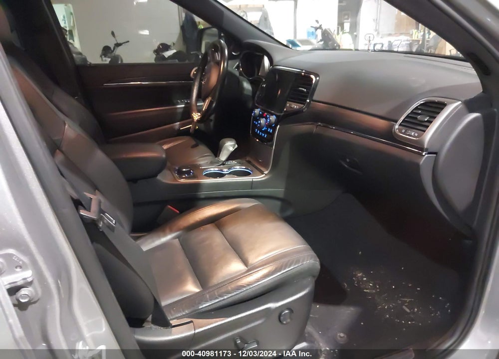 2019 JEEP GRAND CHEROKEE VIN: 1C4RJFBGXKC823716