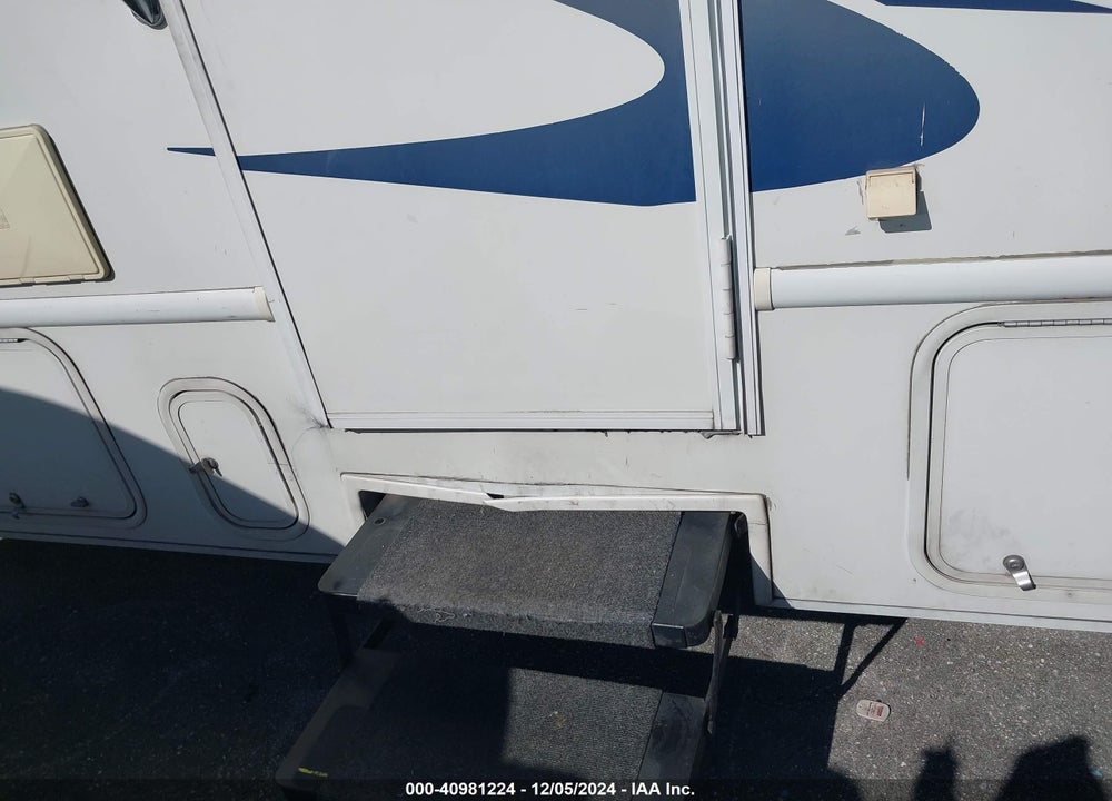2006 FORD E-450 CUTAWAY VIN: 1FDXE45S66DB31478