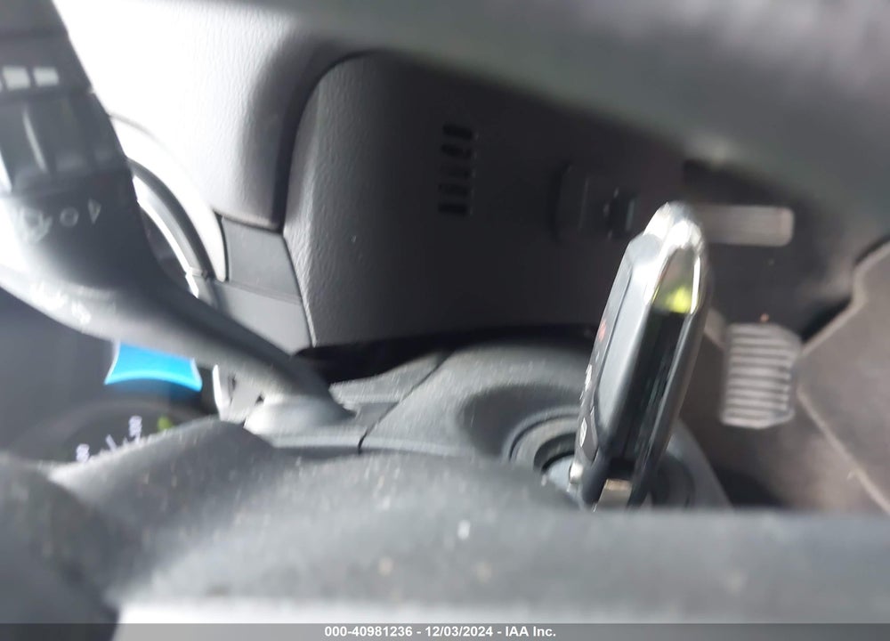 2013 FORD FUSION HYBRID SE VIN: 3FA6P0LUXDR304937