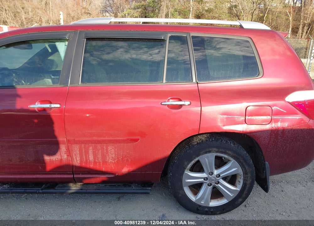 2010 TOYOTA HIGHLANDER LIMITED V6 VIN: 5TDDK3EH6AS012440