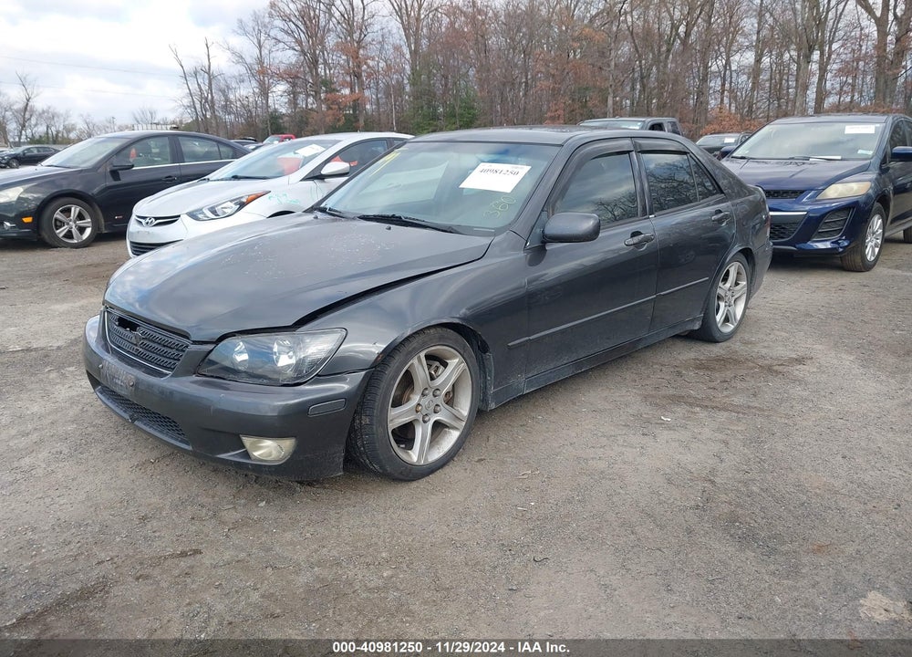 2002 LEXUS IS 300 VIN: JTHBD192320037312