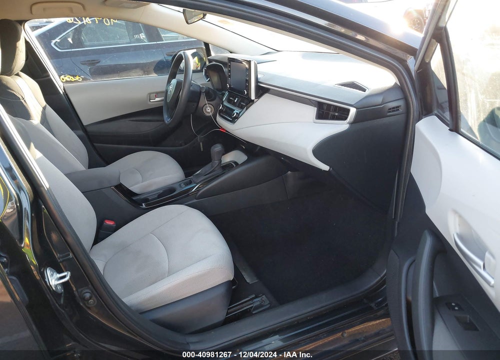 2020 TOYOTA COROLLA LE VIN: JTDEPRAE9LJ104291