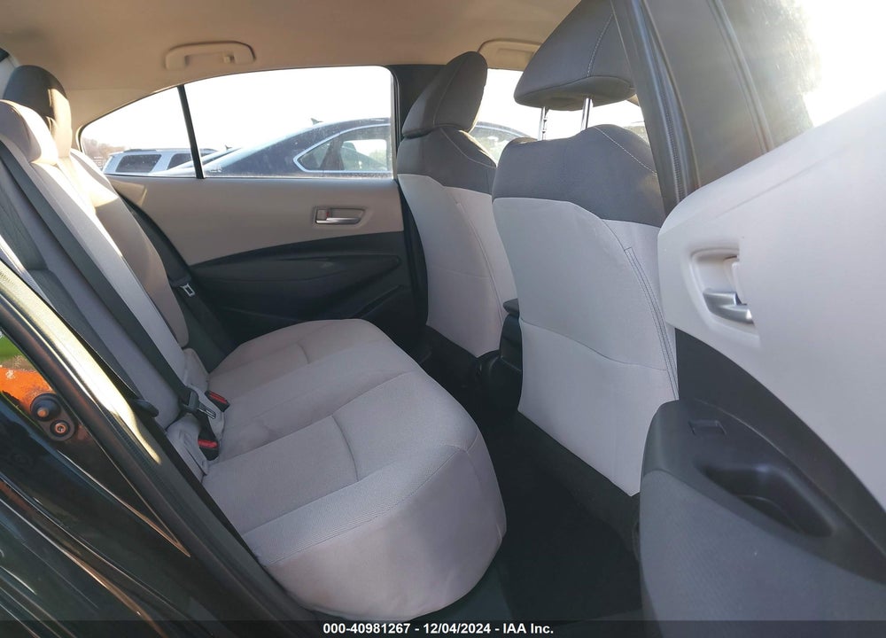 2020 TOYOTA COROLLA LE VIN: JTDEPRAE9LJ104291