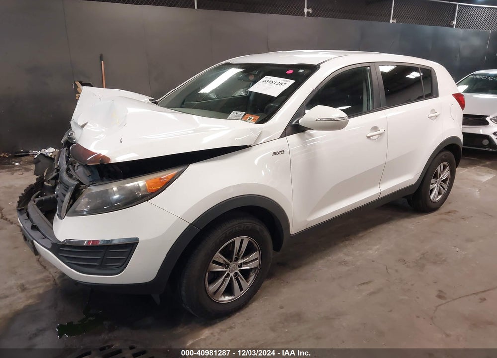 2011 KIA SPORTAGE LX VIN: KNDPBCA20B7048554