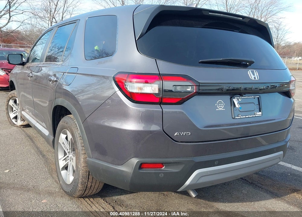 2025 HONDA PILOT VIN: 5FNYG1H41SB062653