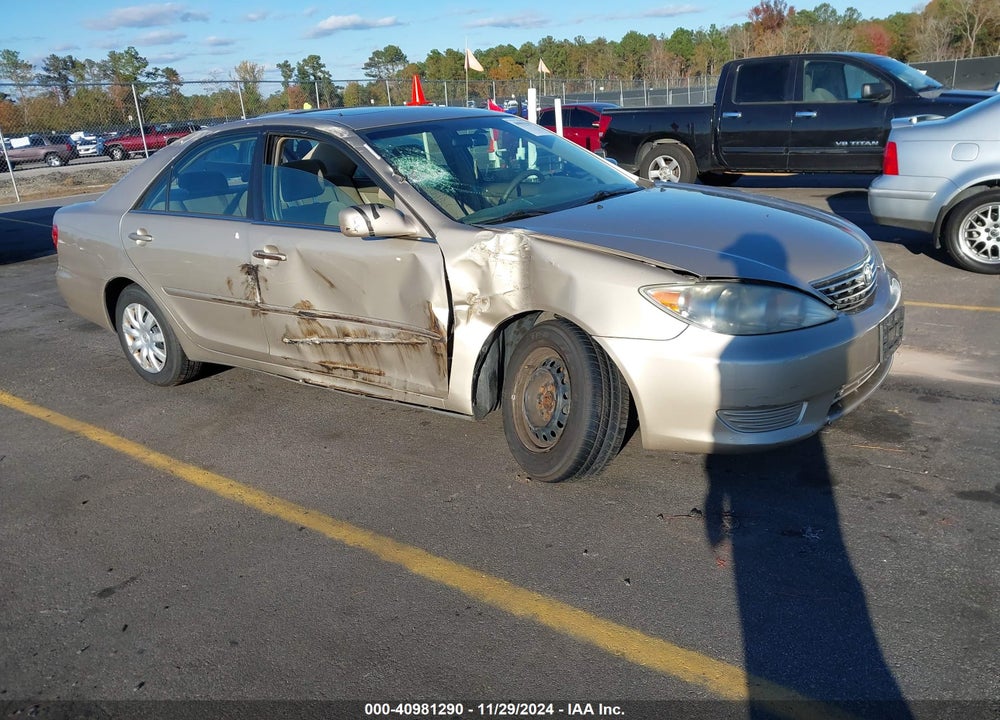 2005 TOYOTA CAMRY LE VIN: 4T1BE32K85U570902