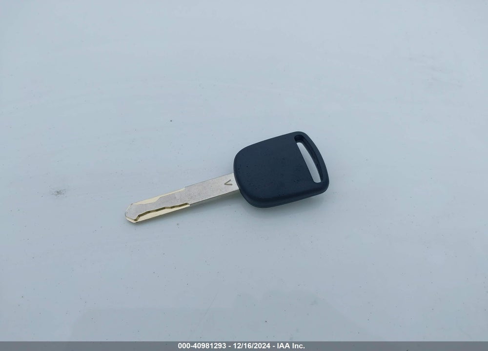 2011 HONDA PILOT EX-L VIN: 5FNYF3H56BB014895