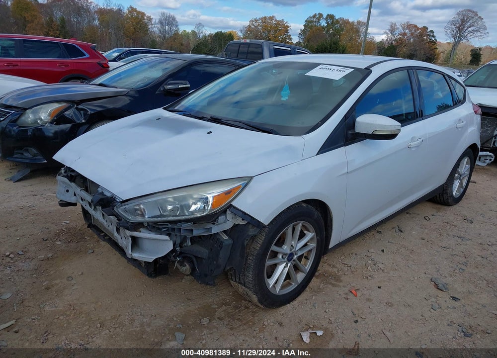 2015 FORD FOCUS SE VIN: 1FADP3K21FL311172