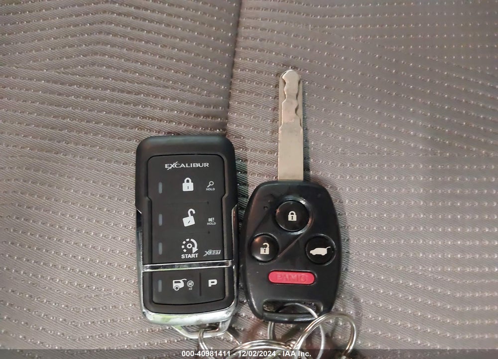2015 HONDA PILOT EX VIN: 5FNYF4H45FB076291