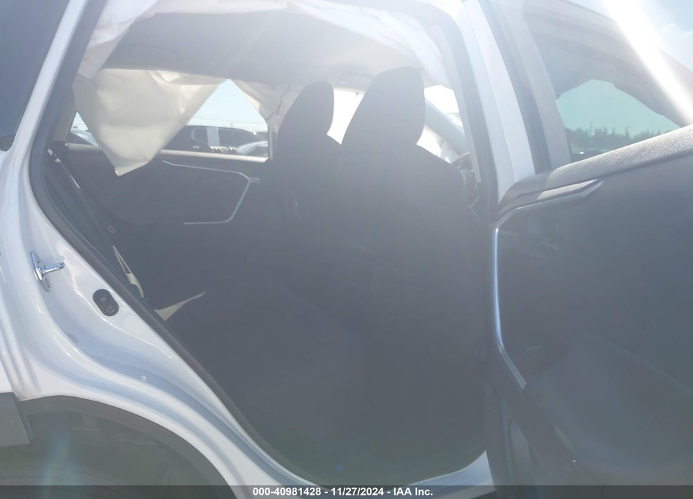 2021 TOYOTA RAV4 LE VIN: 2T3H1RFV6MC138989