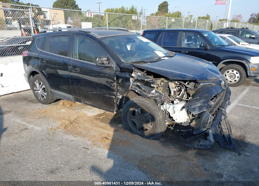 2017 TOYOTA RAV4 LE VIN: 2T3ZFREVXHW371270