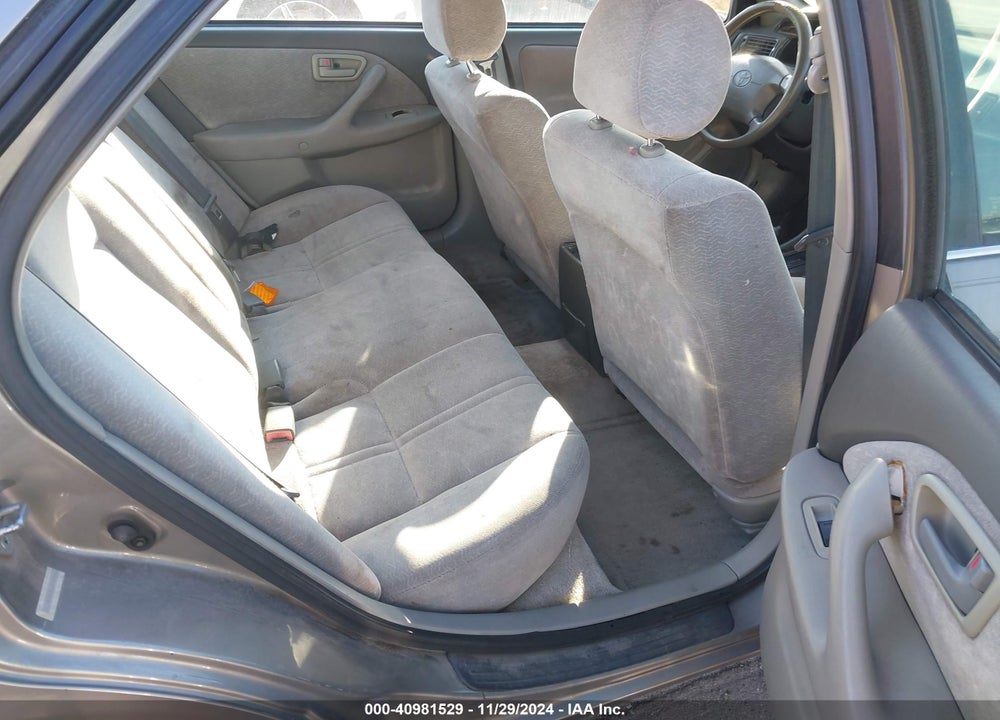 1997 TOYOTA CAMRY LE V6 VIN: 4T1BF22K3VU034785