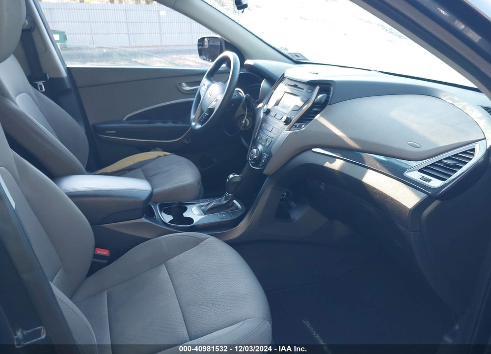 2016 HYUNDAI SANTA FE SPORT 2.4L VIN: 5XYZUDLB5GG328714