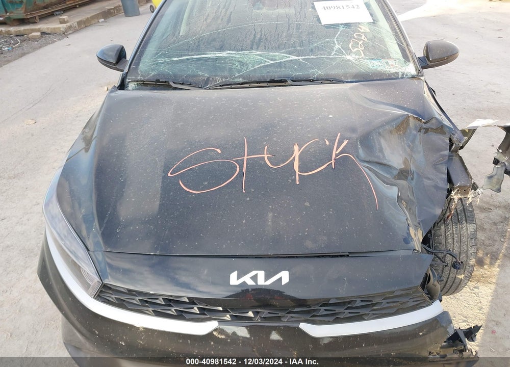 2024 KIA FORTE LXS VIN: 3KPF24AD1RE825224