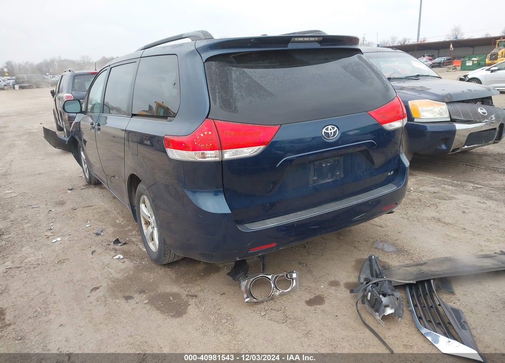 2011 TOYOTA SIENNA LE V6 VIN: 5TDKK3DC0BS127002
