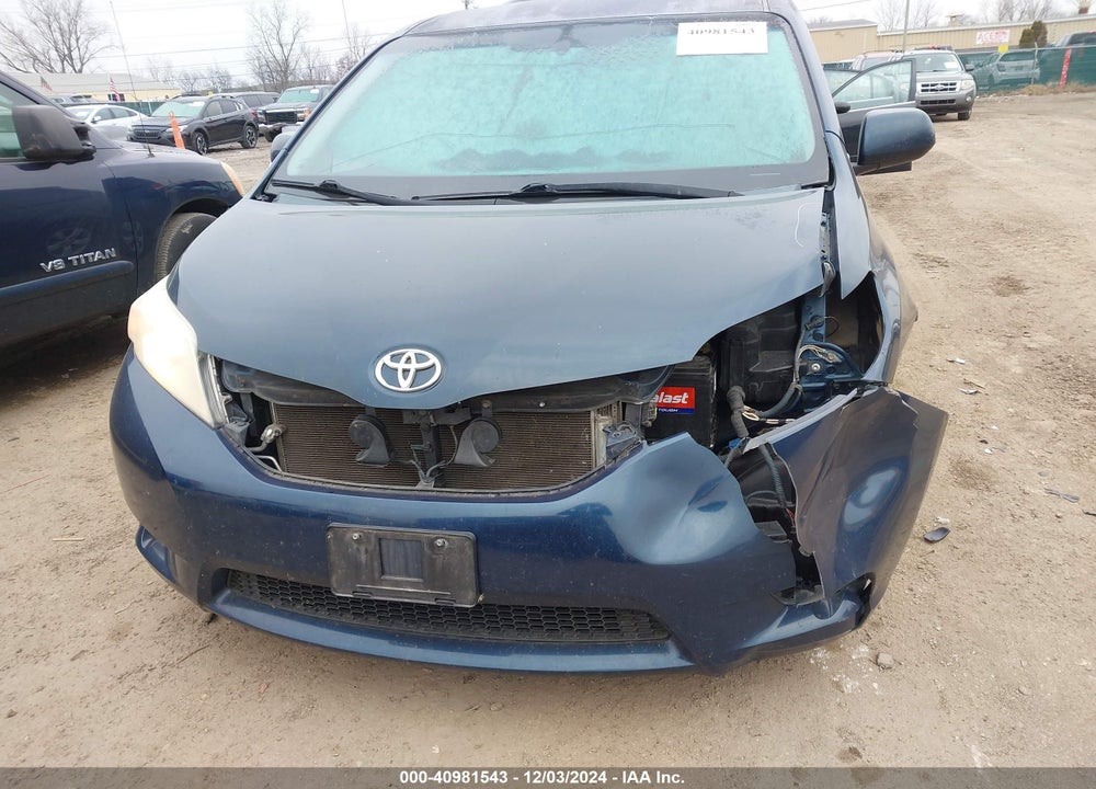 2011 TOYOTA SIENNA LE V6 VIN: 5TDKK3DC0BS127002