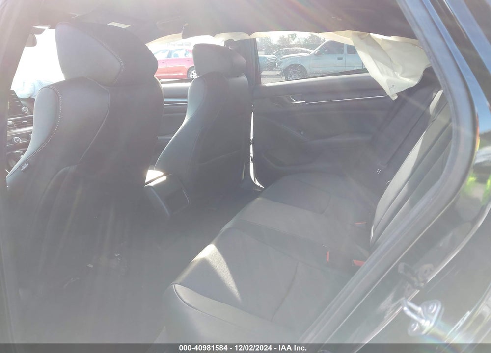 2019 HONDA ACCORD VIN: 1HGCV1F39KA176128