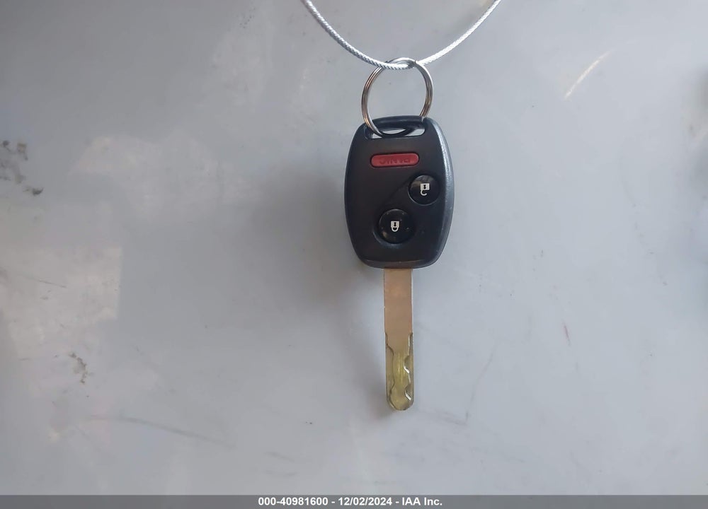 2012 HONDA FIT VIN: JHMGE8H36CC014497