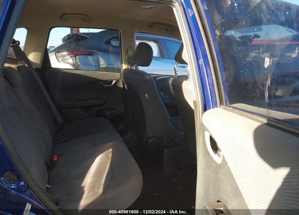 2012 HONDA FIT VIN: JHMGE8H36CC014497
