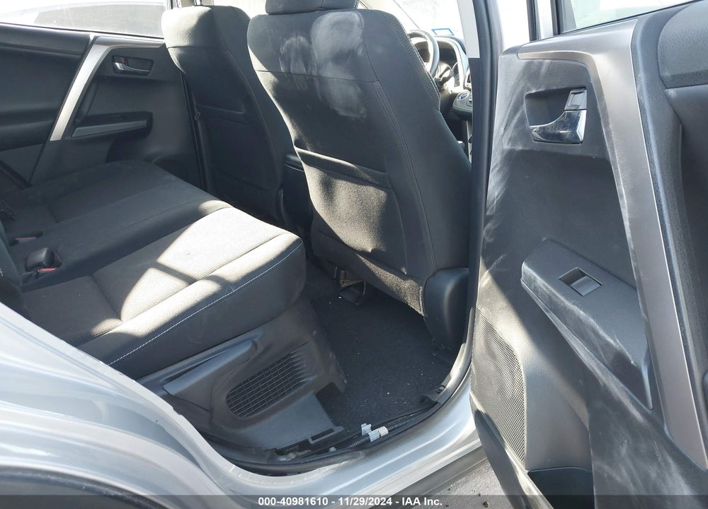 2016 TOYOTA RAV4 HYBRID XLE VIN: JTMRJREV6GD046934