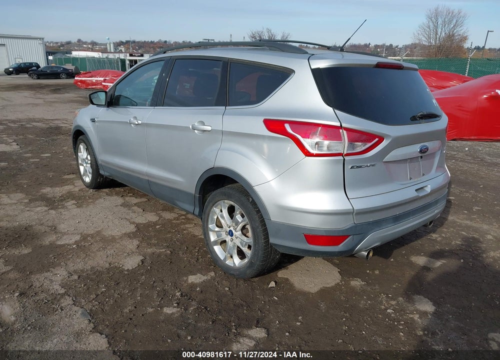 2013 FORD ESCAPE SE VIN: 1FMCU9GX7DUB91192