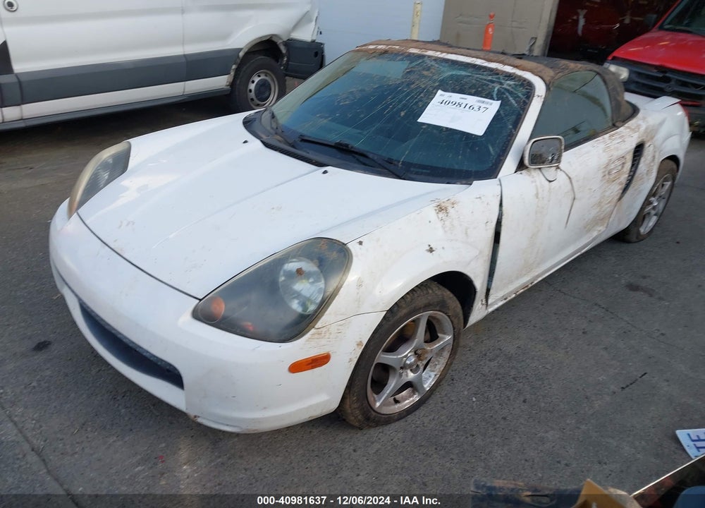 2000 TOYOTA MR2 SPYDER VIN: JTDFR3203Y0021354